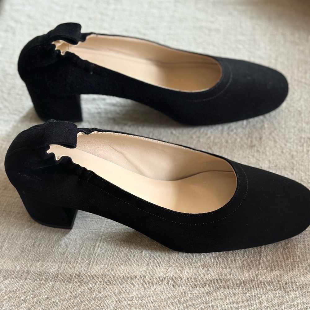 Everlane Black Suede, The Day Heel, Size 9 Never Worn